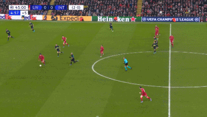 仅用19场！迪亚斯本赛季至今助攻数已超上赛季